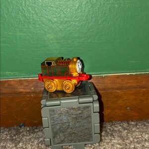 Thomas & Friends mini Gold Thomas 75th Anniversary